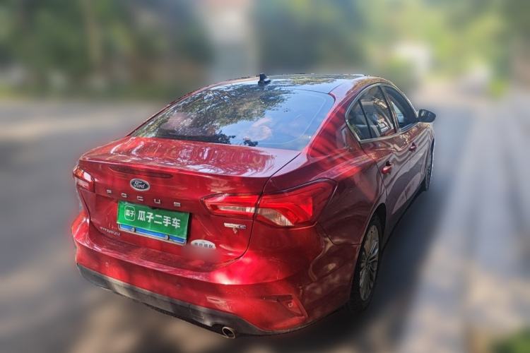 Used Ford Focus 2019 Sedan EcoBoost 180 Automatic Titanium Edition Rear Right 45 Deg
