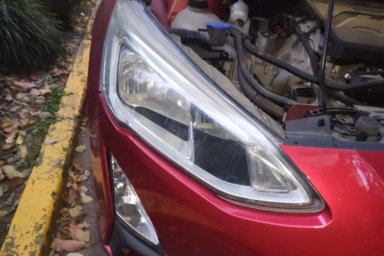 Used Ford Focus 2019 Hatchback 1.5L Automatic Trendy Version China VI Standard Right Front Headlight