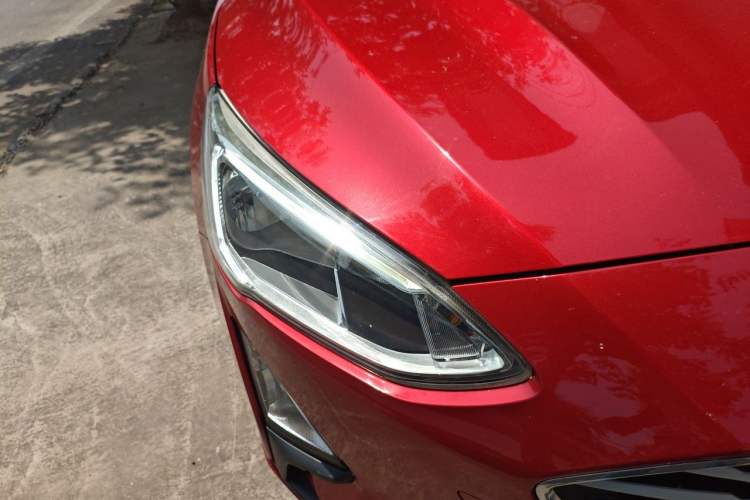 Used Ford Focus 2019 Hatchback 1.5L Automatic Trendy Version China VI Standard Right Front Headlight
