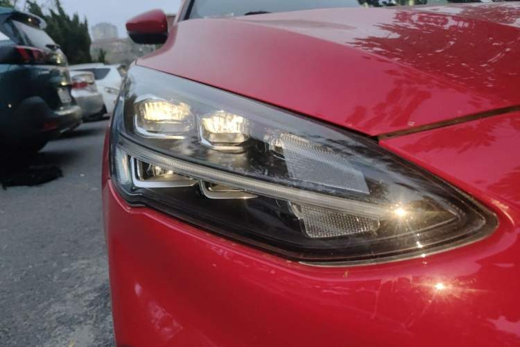 Used Ford Focus 2019 Hatchback EcoBoost 180 Automatic ST Line Right Front Headlight