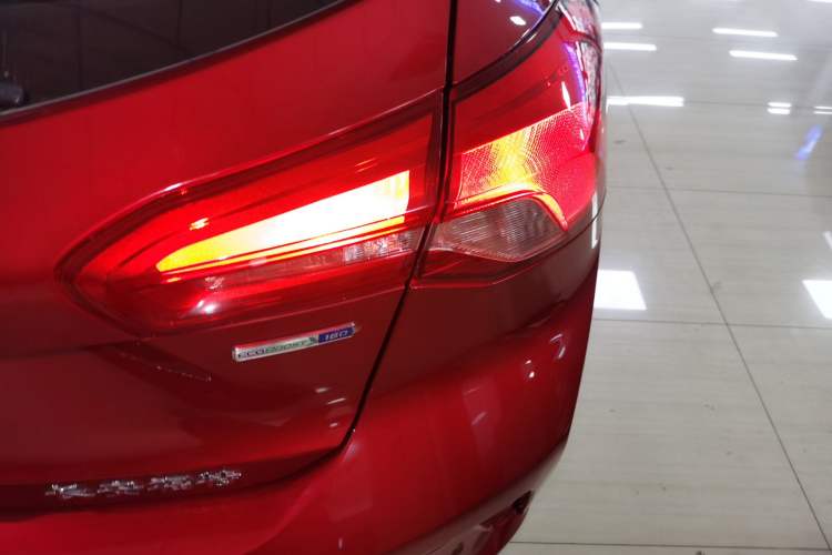 Used Ford Focus 2019 Hatchback EcoBoost 180 Automatic Trendy Model Right Rear Taillight
