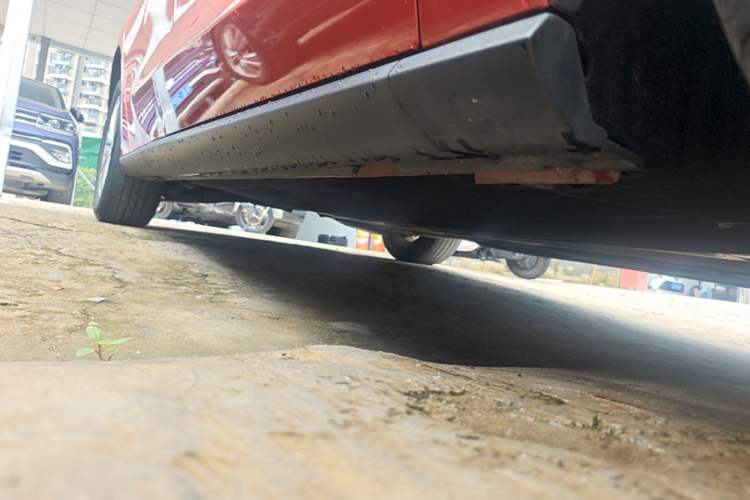 Used Ford Focus 2019 Hatchback EcoBoost 180 Automatic Trendy Model Right Side Sill