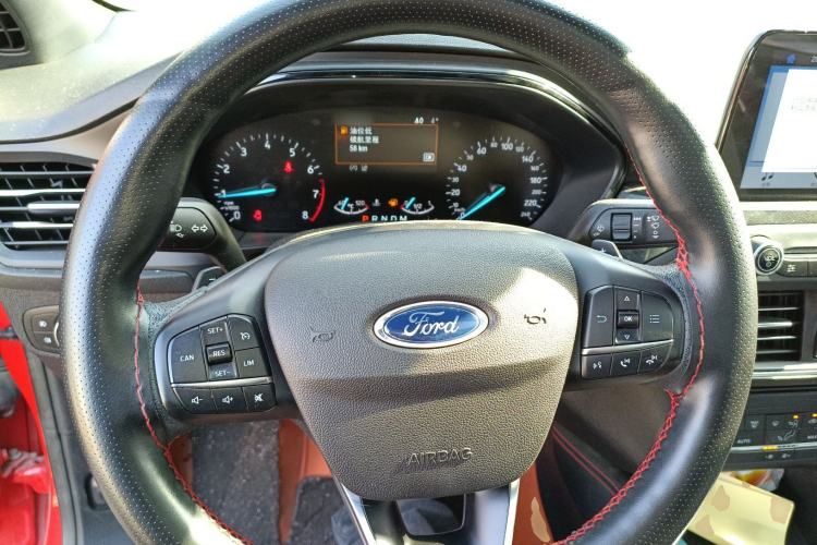Used Ford Focus 2019 Sedan EcoBoost 180 Automatic ST Line Steering Wheel
