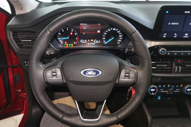 Used Ford Focus 2019 Hatchback EcoBoost 180 Automatic Trendy Model Steering Wheel