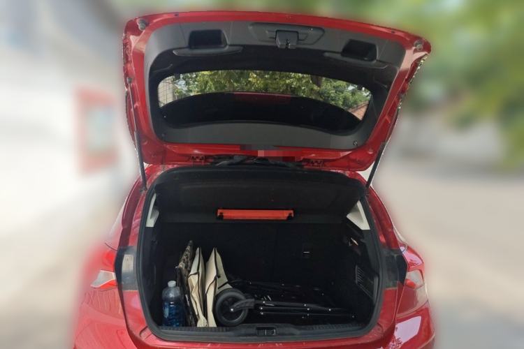 Used Ford Focus 2019 Hatchback 1.5L Automatic Trendy Version China VI Standard Trunk