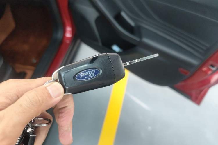 Used Ford Focus 2019 Sedan EcoBoost 180 Automatic Trend Edition Vehicle Key
