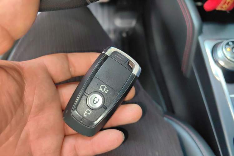 Used Ford Focus 2019 Hatchback EcoBoost 180 Automatic ST Line Vehicle Key