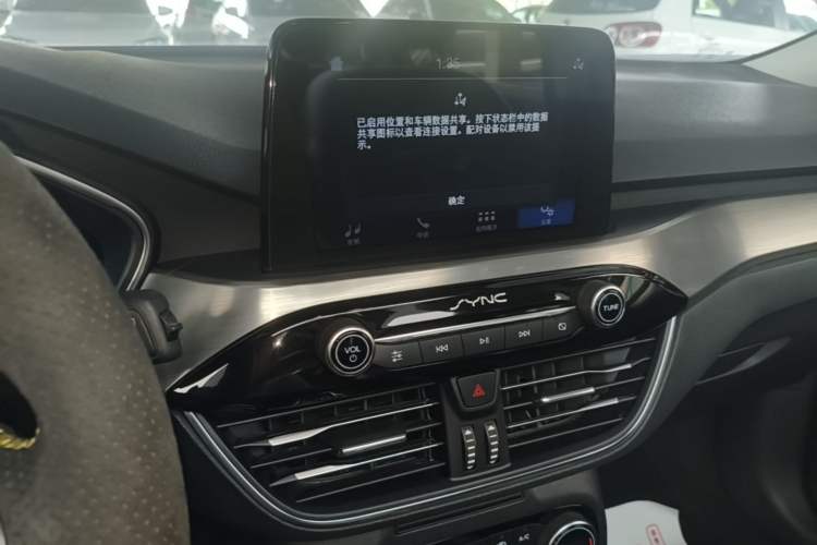 Used Ford Focus 2019 Hatchback EcoBoost 180 Automatic Titanium Edition Audio And AC Panel