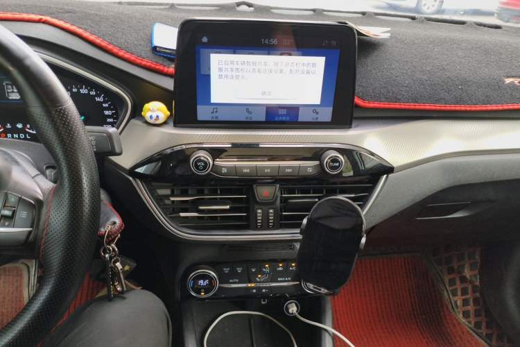 Used Ford Focus 2019 Sedan EcoBoost 125 Automatic Trendy Model China V Standard Audio And AC Panel