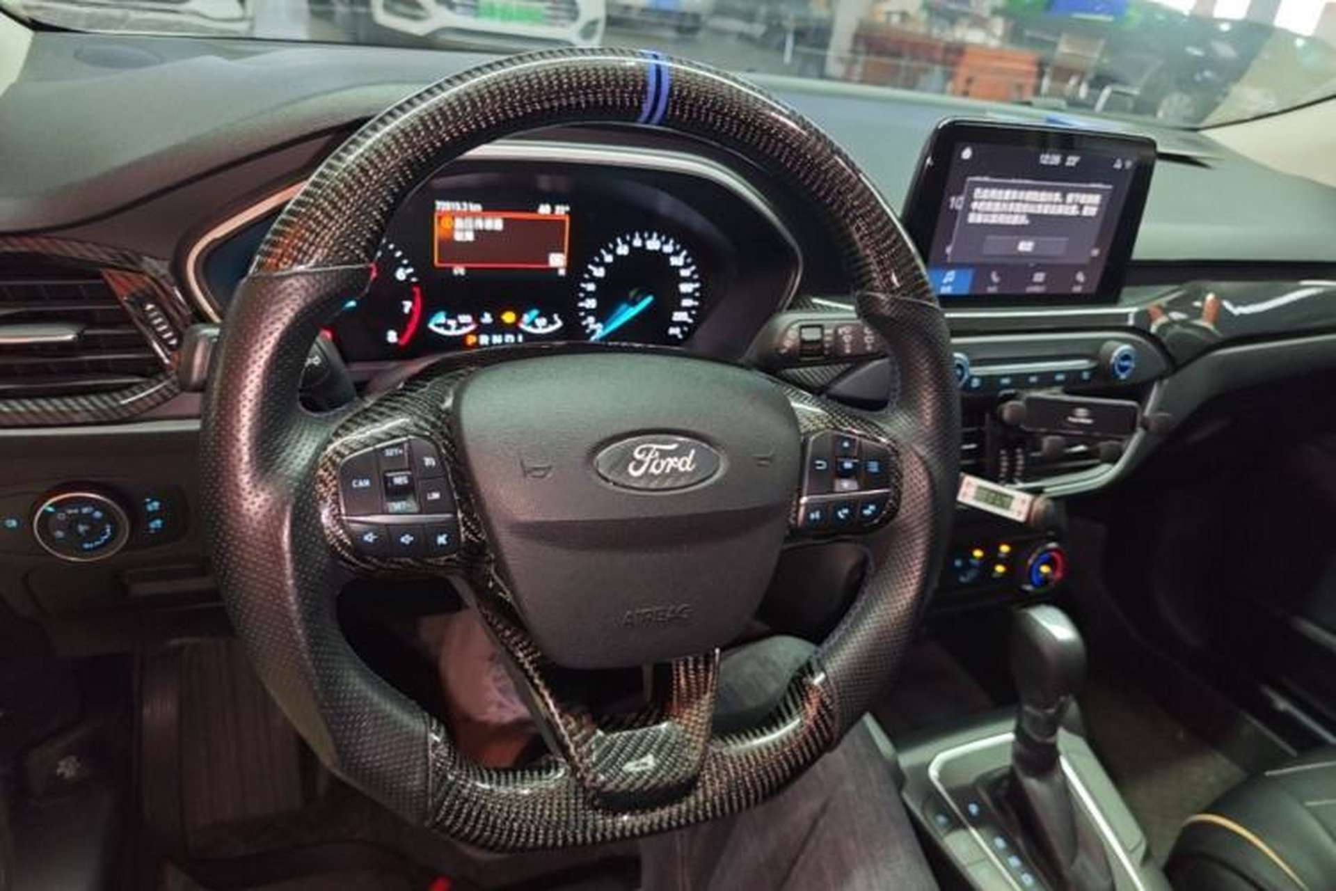 Used Ford Focus 2019 Hatchback 1.5L Automatic Sharp Edition China V Standard Center Console