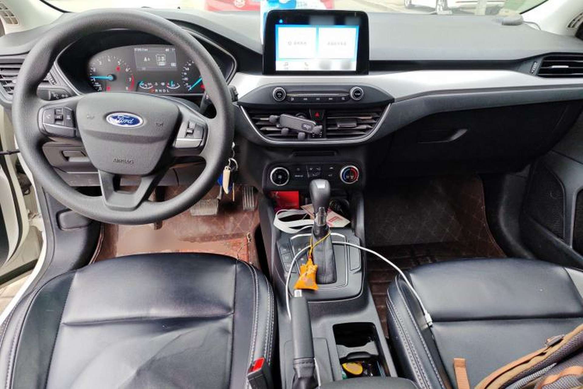 Used Ford Focus 2019 Hatchback 1.5L Automatic Sharp Edition China V Standard Center Console