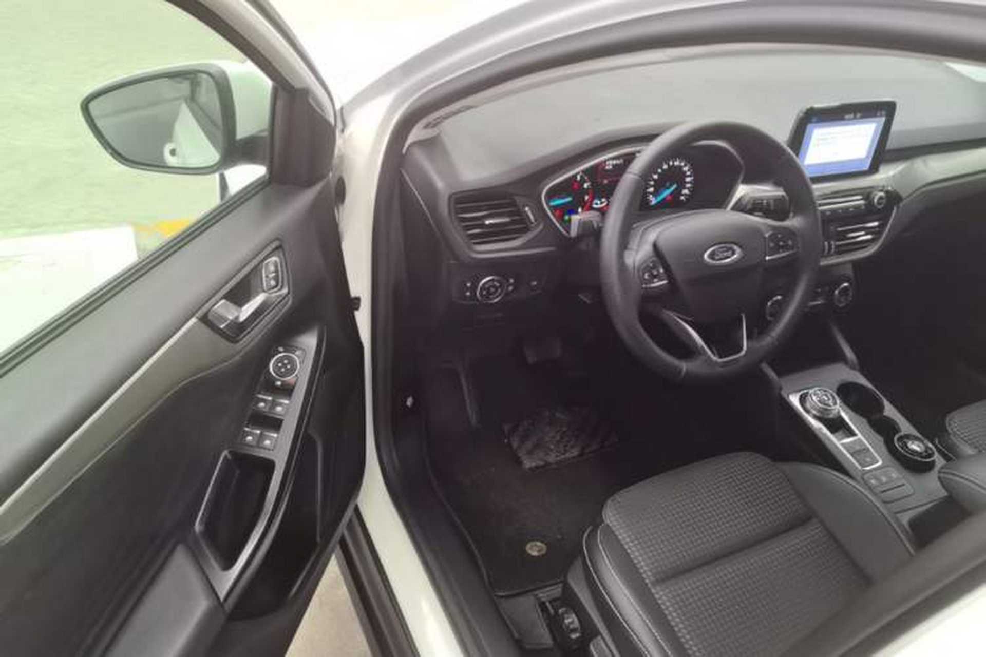 Used Ford Focus 2019 Sedan EcoBoost 180 Automatic Trend Edition Driver Seat