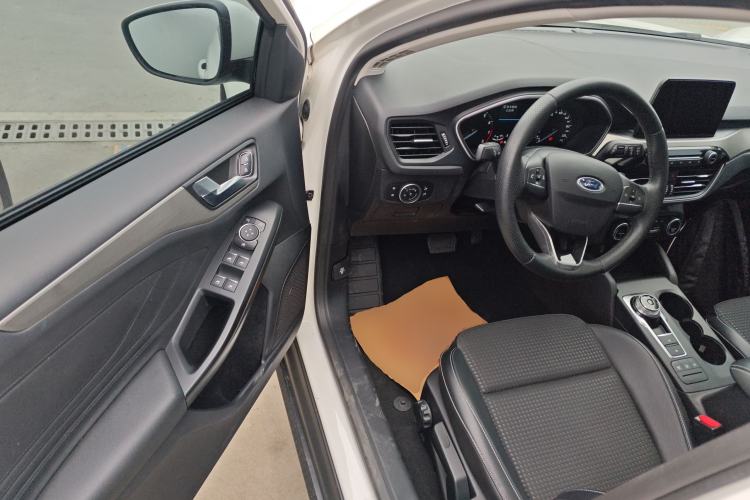 Used Ford Focus 2019 Hatchback EcoBoost 180 Automatic Trendy Model Driver Seat