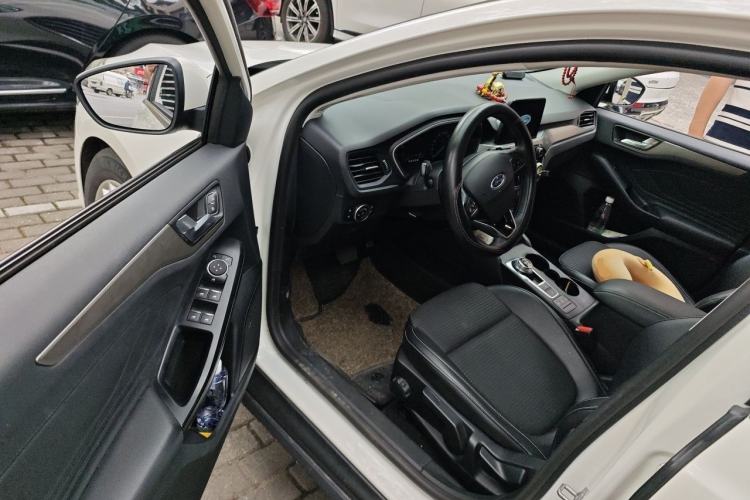 Used Ford Focus 2019 Hatchback EcoBoost 180 Automatic Trendy Model Driver Seat