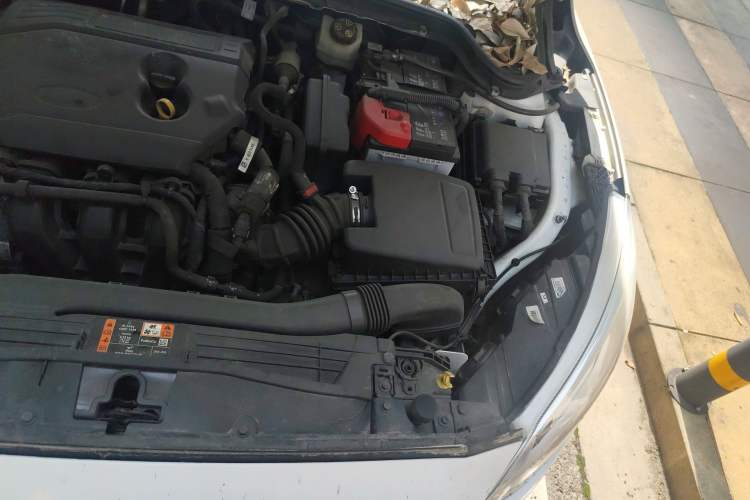 Used Ford Focus 2019 Hatchback 1.5L Automatic Sharp Edition China V Standard Engine Bay Left