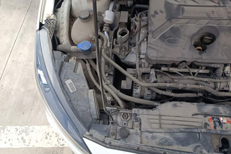 Used Ford Focus 2019 Sedan EcoBoost 180 Automatic ST Line Engine Bay Right