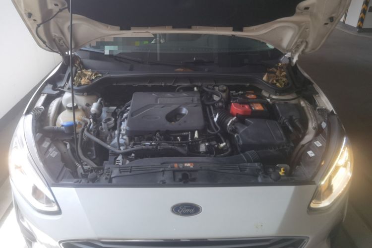 Used Ford Focus 2019 Sedan EcoBoost 180 Automatic Trend Edition Engine Bay