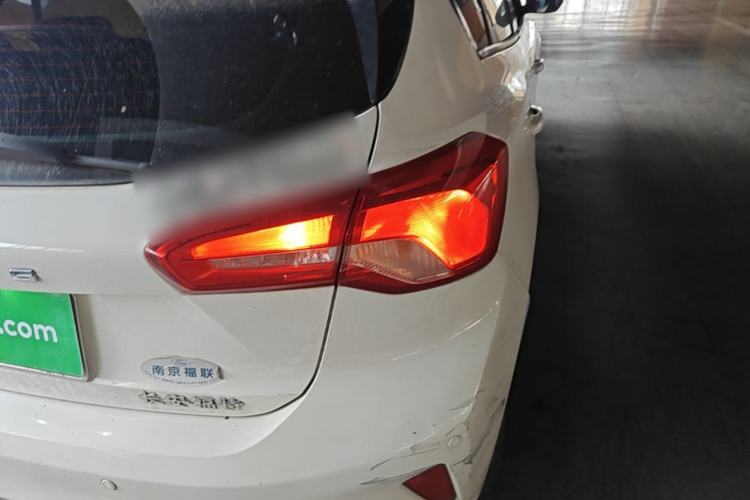 Used Ford Focus 2019 Hatchback 1.5L Automatic Sharp Edition China V Standard Exterior 3