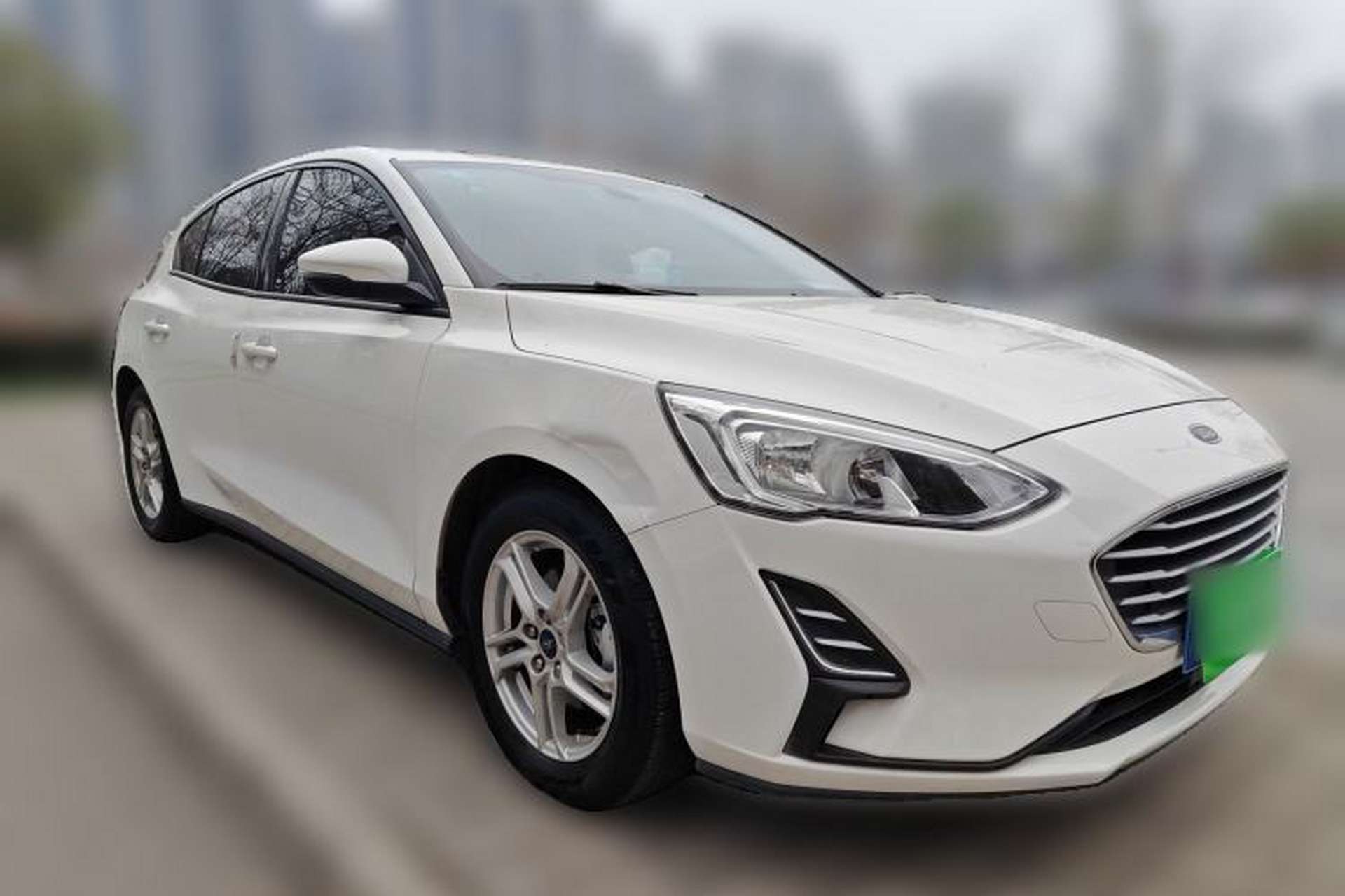 Used Ford Focus 2019 Hatchback 1.5L Automatic Sharp Edition China V Standard Front Right 45 Deg