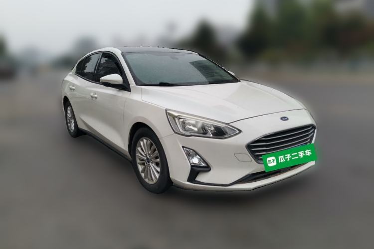 Used Ford Focus 2019 Sedan EcoBoost 180 Automatic Trend Edition Front Right 45 Deg