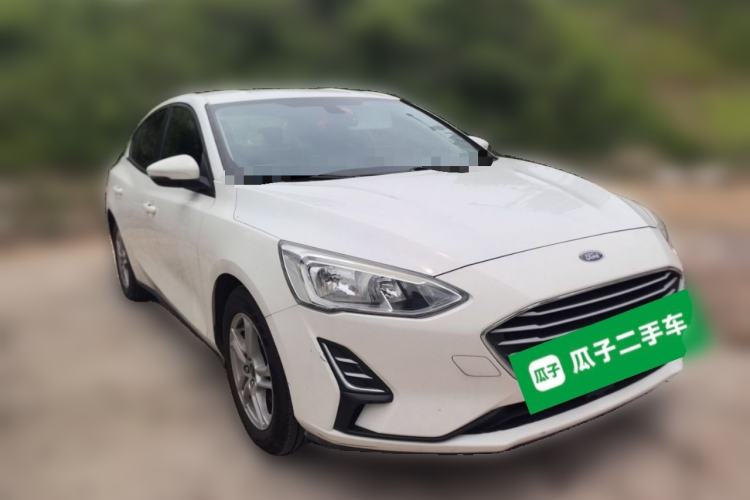 Used Ford Focus 2019 Sedan 1.5L Manual FENGYUE Model China V Emission Standard Front Right 45 Deg