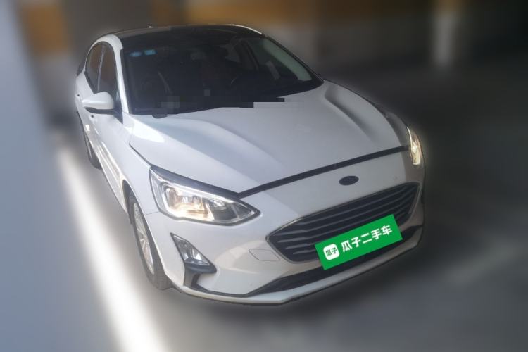 Used Ford Focus 2019 Sedan EcoBoost 180 Automatic Trend Edition Front Right 45 Deg
