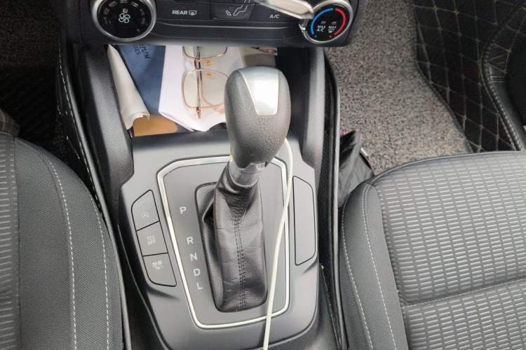 Used Ford Focus 2019 Hatchback 1.5L Automatic Fengeyue Model China VI Standard Gear Lever