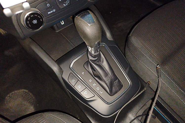 Used Ford Focus 2019 Sedan 1.5L Automatic FENGYUE Model China V Standard Gear Lever