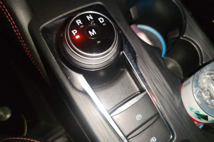 Used Ford Focus 2019 Sedan EcoBoost 180 Automatic ST Line Gear Lever