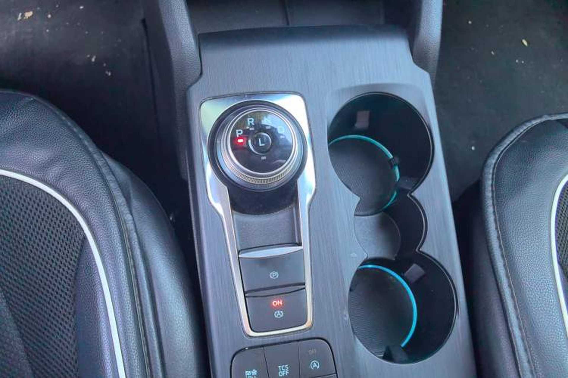 Used Ford Focus 2019 Two-Door EcoBoost 125 Automatic Trendy Model China V Standard Gear Lever
