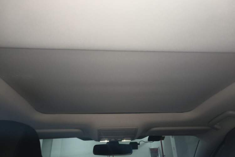 Used Ford Focus 2019 Sedan EcoBoost 180 Automatic Trend Edition Headliner