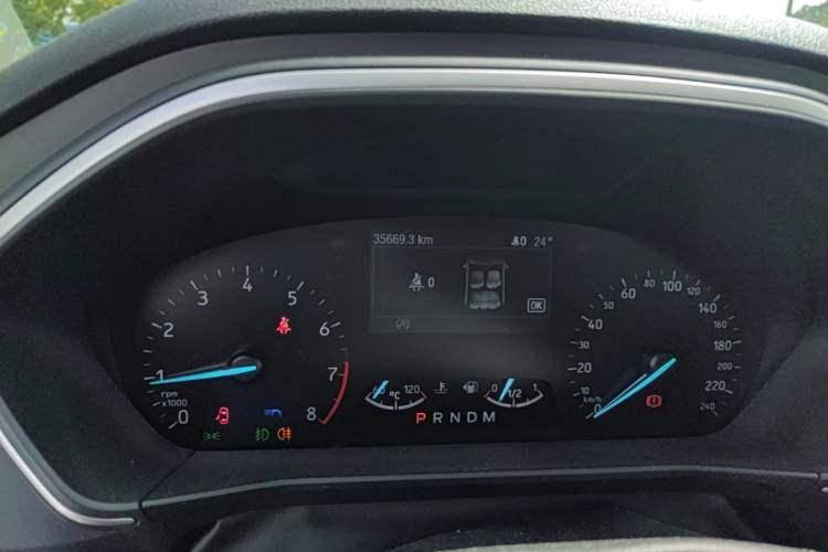 Used Ford Focus 2019 Hatchback EcoBoost 180 Automatic Trendy Model Instrument Cluster
