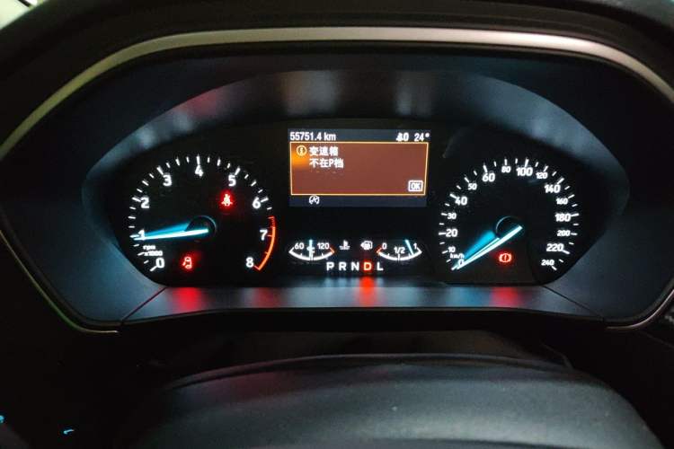 Used Ford Focus 2019 Sedan EcoBoost 125 Automatic Trendy Model China VI Standard Instrument Cluster