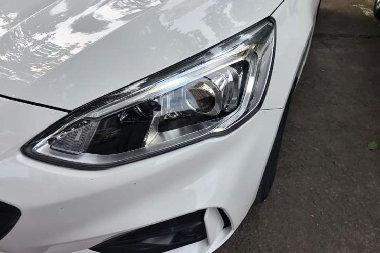 Used Ford Focus 2019 Sedan EcoBoost 125 Automatic Trendy Model China V Standard Left Front Headlight