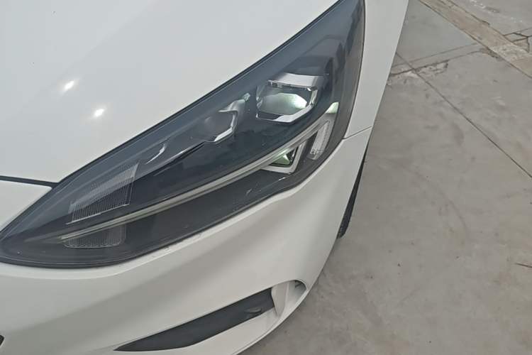 Used Ford Focus 2019 Sedan EcoBoost 180 Automatic ST Line Left Front Headlight