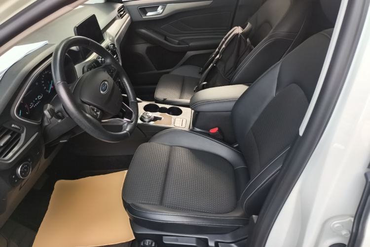 Used Ford Focus 2019 Sedan EcoBoost 125 Automatic Trendy Model China V Standard Left Front Seat