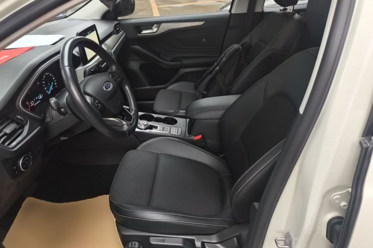 Used Ford Focus 2019 Sedan EcoBoost 125 Automatic Trendy Model China V Standard Left Front Seat