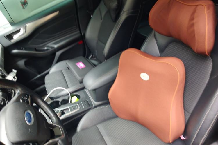 Used Ford Focus 2019 Sedan 1.5L Automatic Trendy Version China VI Standard Left Front Seat