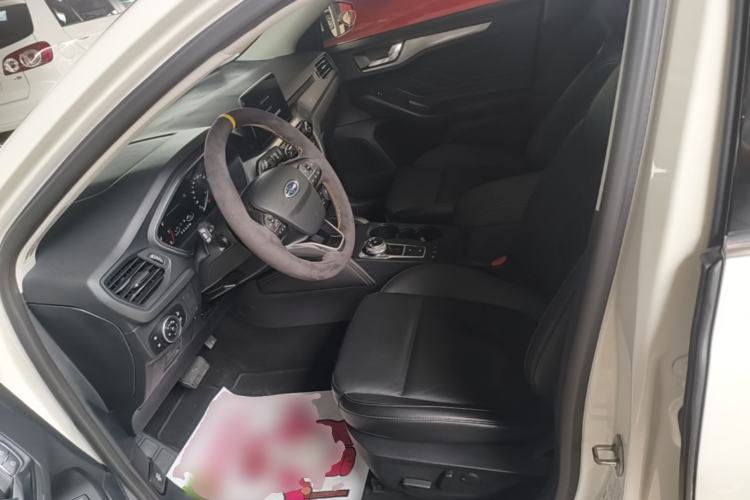 Used Ford Focus 2019 Hatchback EcoBoost 180 Automatic Titanium Edition Left Front Seat