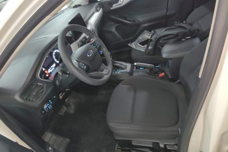 Used Ford Focus 2019 Sedan 1.5L Automatic FENGYUE Model China V Standard Left Front Seat