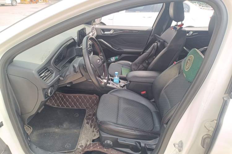 Used Ford Focus 2019 Sedan EcoBoost 180 Automatic ST Line Left Front Seat