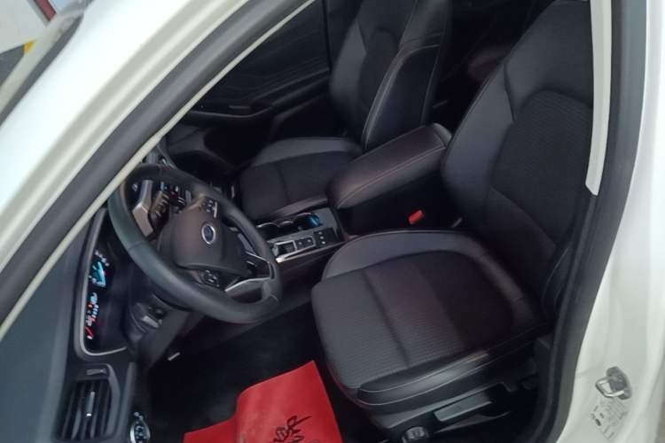Used Ford Focus 2019 Hatchback EcoBoost 180 Automatic Trendy Model Left Front Seat