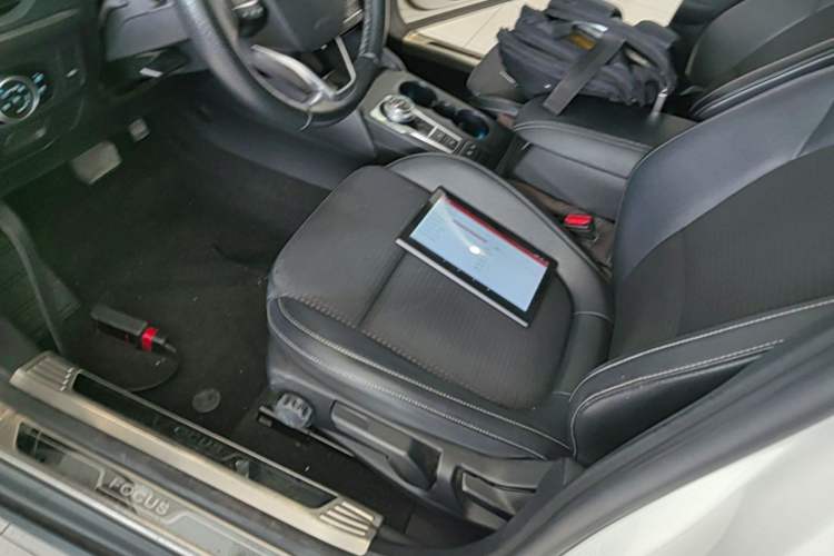 Used Ford Focus 2019 Sedan EcoBoost 180 Automatic Trend Edition Left Front Seat