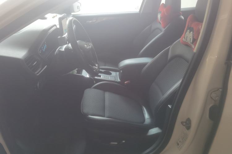 Used Ford Focus 2019 Sedan EcoBoost 180 Automatic Trend Edition Left Front Seat
