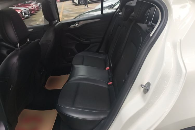 Used Ford Focus 2019 Sedan EcoBoost 125 Automatic Trendy Model China V Standard Left Rear Seat