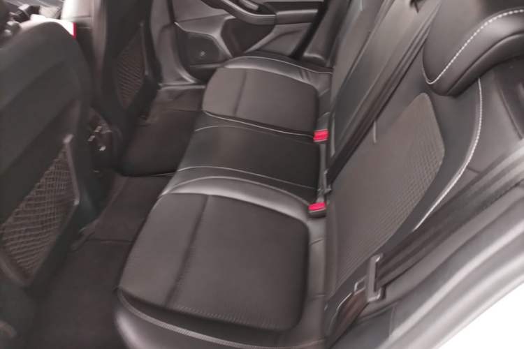 Used Ford Focus 2019 Sedan EcoBoost 125 Automatic Trendy Model China V Standard Left Rear Seat