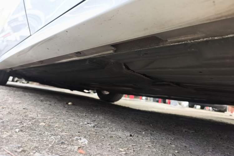 Used Ford Focus 2019 Sedan EcoBoost 125 Automatic Trendy Model China V Standard Left Side Sill