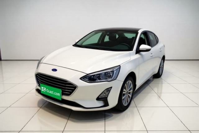 Used Ford Focus 2019 Sedan EcoBoost 180 Automatic Trend Edition
