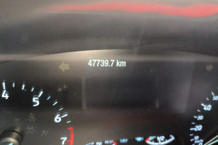 Used Ford Focus 2019 Sedan EcoBoost 180 Automatic ST Line Odometer Close Up