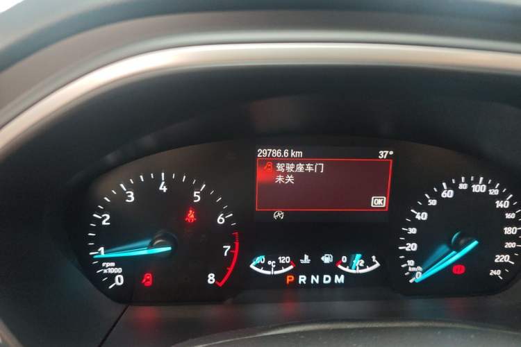 Used Ford Focus 2019 Hatchback EcoBoost 180 Automatic Trendy Model Odometer Close Up